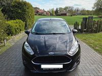 Gebraucht Ford Fiesta Celebration 101 PS (74 kW) 2017 Schwarz Limousine