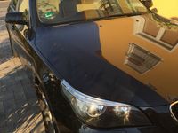 Gebraucht BMW 523 177 PS (130 kW) 2005 Schwarz metallic Limousine