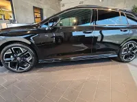 Gebraucht VW Golf VIII R-line 150 PS (110 kW) 2026 Schwarz Kombi