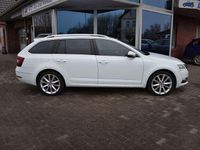 Gebraucht Skoda Octavia Style 150 PS (110 kW) 2018 Laserweiß uni Kombi