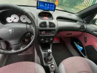 Gebraucht Peugeot 206 60 PS (44 kW) 2002 Rot Kleinwagen