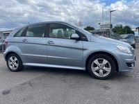 Gebraucht Mercedes B170 116 PS (85 kW) 2009 Blue metallic Van / Kleinbus