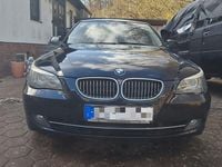 Gebraucht BMW 525 197 PS (144 kW) 2009 Blau Kombi