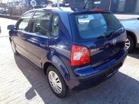 Gebraucht VW Polo 54 PS (39 kW) 2002 Blau Limousine