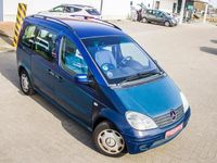 Gebraucht Mercedes Vaneo 101 PS (74 kW) 2003 Blau Van / Kleinbus