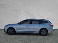 Gebraucht Ford Focus ST-Line 125 PS (91 kW) 2023 Moondust silver metallic Kombi