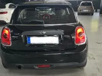 Gebraucht Mini One D 95 PS (69 kW) 2017 Schwarz Kleinwagen