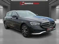 Gebraucht Mercedes E300 211 PS (155 kW) 2022 Schwarz Limousine