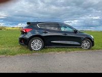 Gebraucht Ford Focus 125 PS (91 kW) 2019 Schwarz Limousine