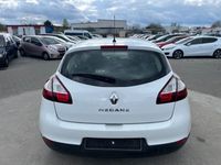 gebraucht Renault Mégane III Lim/1,6Benzin /Klima/Tüv 11/2025