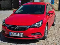 Gebraucht Opel Astra Edition 136 PS (100 kW) 2018 Rot Kombi