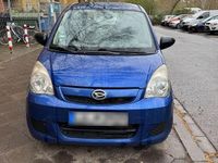 Gebraucht Daihatsu Cuore 69 PS (50 kW) 2008 Blau Kleinwagen
