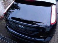 Gebraucht Ford Focus 100 PS (73 kW) 2010 Schwarz Kleinwagen