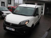 Gebraucht Fiat Doblò 95 PS (69 kW) 2021 Weiß Van / Kleinbus