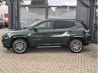 Neu Jeep Compass Summit 131 PS (96 kW) 2025 Grün (techno green/dach schwarz) SUV