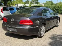 Gebraucht VW Phaeton 239 PS (175 kW) 2010 Grau Limousine
