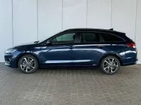 Neu Hyundai i30 116 PS (85 kW) 2026 Verschiedene farben Limousine