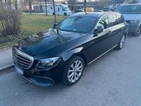 Gebraucht Mercedes E400 Avantgarde 333 PS (244 kW) 2016 Schwarz Kombi
