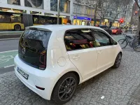 Używany VW e-up! Move 61 kW (83 KM) 2021 Biały Hatchback