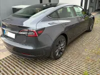 Occasion Tesla Model 3 Standard Range Plus 239 kW (325 PK) 2021 Grijs Sedan