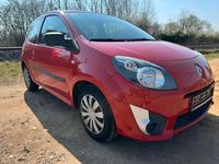 Gebraucht Renault Twingo 75 PS (55 kW) 2011 Rot Kleinwagen