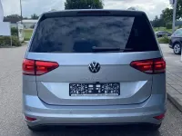 Gebraucht VW Touran Comfortline 150 PS (110 kW) 2025 Oyster silver metallic Van / Kleinbus