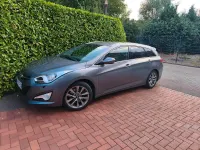 Gebraucht Hyundai i40 136 PS (100 kW) 2015 Grau Kombi