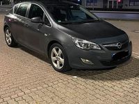 Gebraucht Opel Astra 125 PS (91 kW) 2010 Grau Kombi
