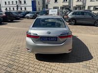 Gebraucht Toyota Corolla Cool 99 PS (72 kW) 2017 Silber Limousine