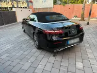Gebraucht Mercedes E220 AMG 194 PS (142 kW) 2021 Schwarz Cabrio