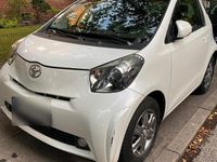 Gebraucht Toyota iQ 62 PS (45 kW) 2009 Weiß Kleinwagen