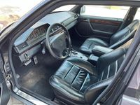 Gebraucht Mercedes E280 193 PS (141 kW) 1994 Schwarz Kombi