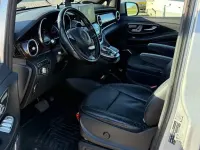 Gebraucht Mercedes V250 Avantgarde Edition 190 PS (139 kW) 2017 Silber Van / Kleinbus