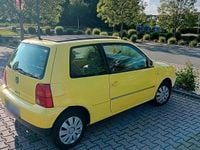 Brugt VW Lupo 50 HK (36 kW) 2000 Gul Hatchback
