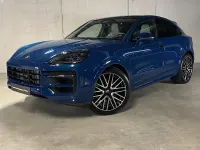 Gebraucht Porsche Cayenne E-Hybrid Coupe Black Edition 470 PS (345 kW) 2026 Montegoblaumetallic SUV