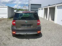 Gebraucht Skoda Yeti Plus Edition 140 PS (102 kW) 2013 Matobraun metallic SUV