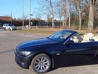 Gebraucht BMW 320 Cabriolet 170 PS (125 kW) 2007 Schwarz Cabrio