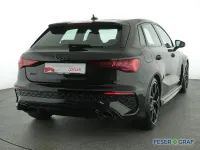 Gebraucht Audi RS3 Ambiente 400 PS (294 kW) 2022 Mythosschwarz metallic Limousine