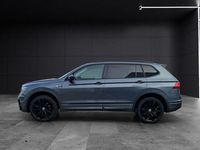 Gebraucht VW Tiguan Allspace Highline 239 PS (175 kW) 2020 Platinum grey metallic SUV