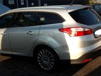 Gebraucht Ford Focus Titanium 163 PS (119 kW) 2011 Silber Limousine