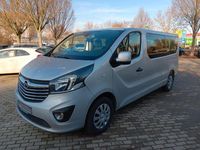 Gebraucht Opel Vivaro 125 PS (91 kW) 2018 Silber Van / Kleinbus