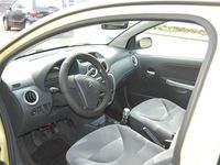 Gebraucht Citroën C2 Comfort 60 PS (44 kW) 2008 Gelb Kleinwagen