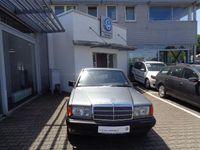 Gebraucht Mercedes 190 122 PS (89 kW) 1991 Grau metallic Limousine