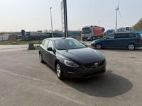 Gebraucht Volvo V60 120 PS (88 kW) 2018 Grau Kombi