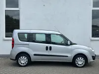 Gebraucht Opel Combo Edition 95 PS (69 kW) 2013 Silber Van / Kleinbus