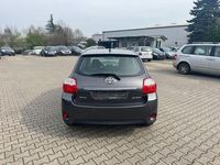 Gebraucht Toyota Auris Edition 132 PS (97 kW) 2012 Grau Limousine