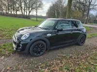 Używany Mini Cooper S 192 KM (141 kW) 2019 Czarny Hatchback
