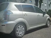 Gebraucht Toyota Corolla Verso 129 PS (94 kW) 2005 Silber Van / Kleinbus