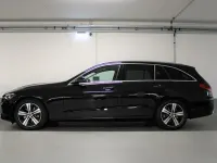 Gebraucht Mercedes C300 Avantgarde 265 PS (194 kW) 2022 Obsidianschwarz metallic Kombi