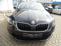 gebraucht Skoda Octavia 1,4 Ambition Combi*NAVI*PDC*MFL*SHZ*Tempomat...